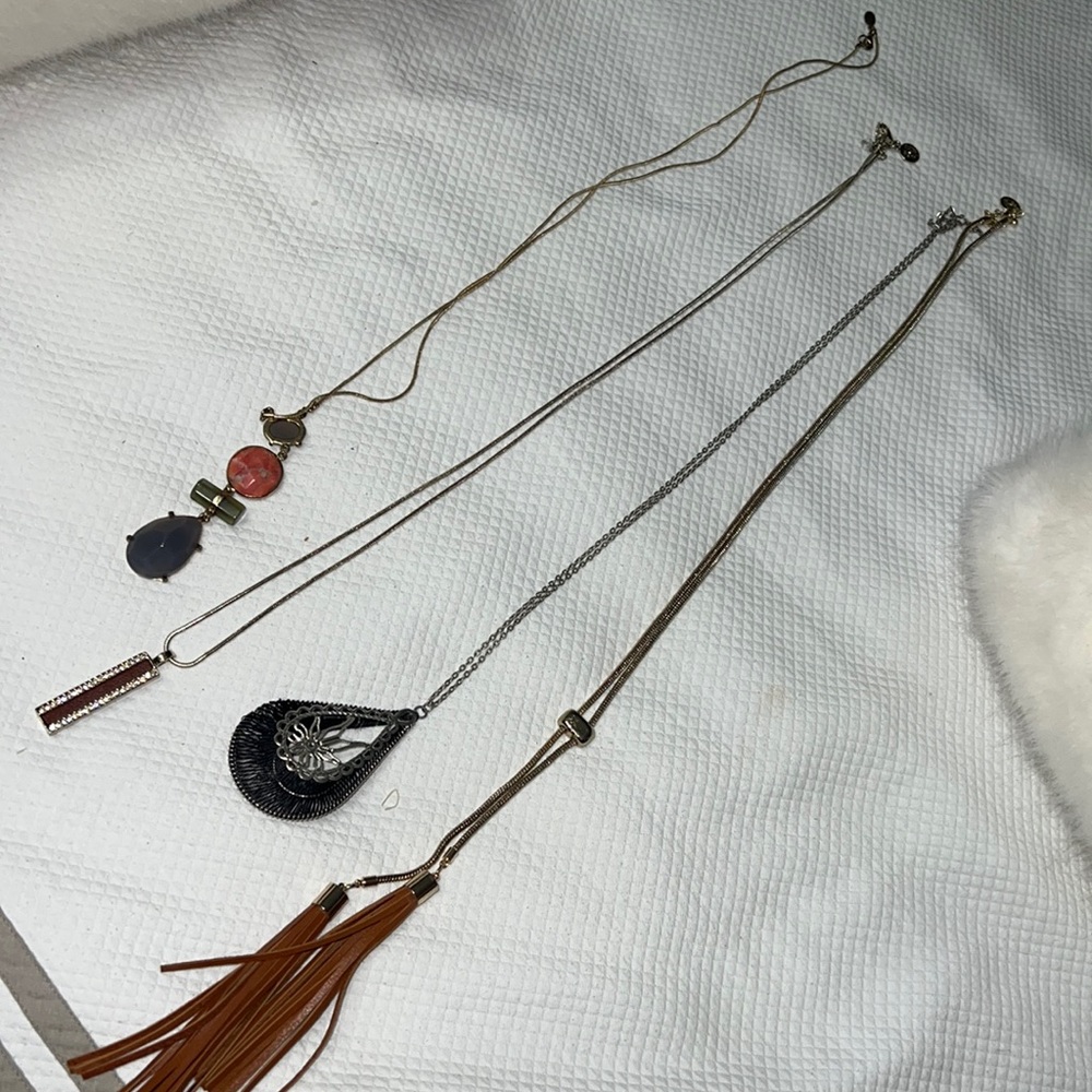 4 Long necklaces